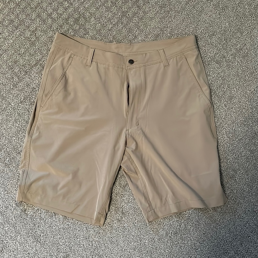 FootJoy golf shorts